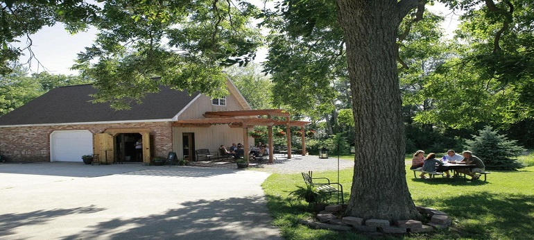 Hidden Lake Winery